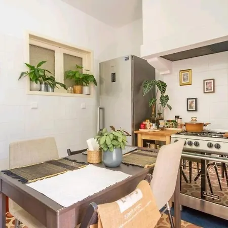 Your Spot @ Lapa Лиссабон